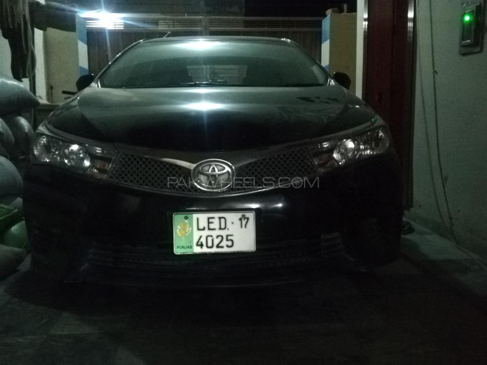 Toyota Corolla 2017 for Sale in Sargodha Image-1