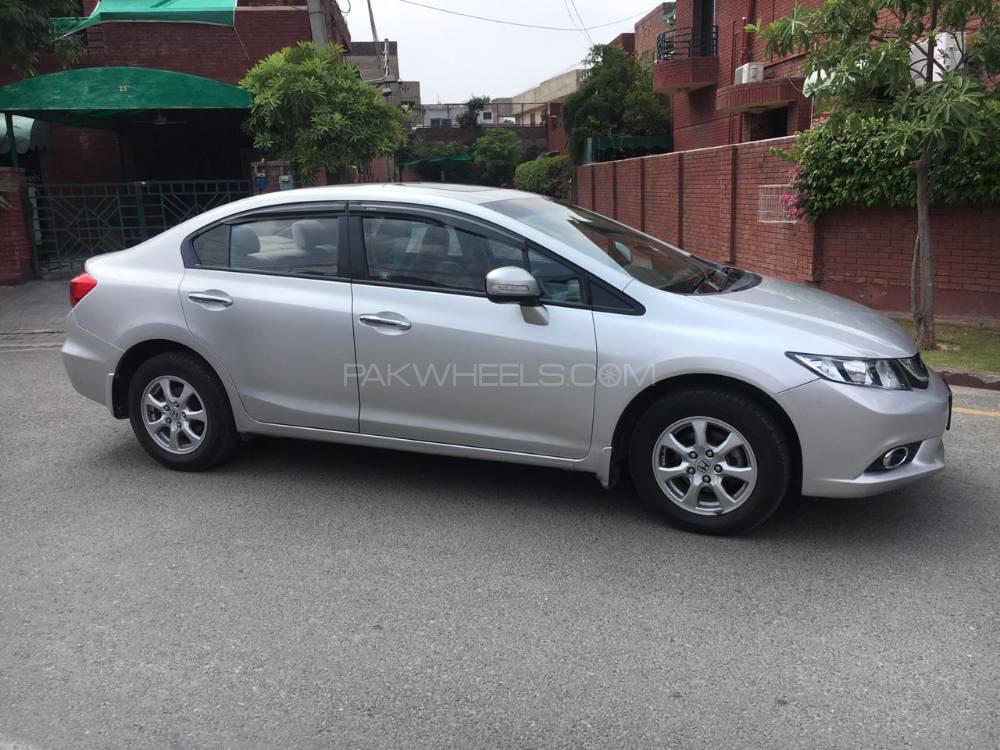 Honda Civic 2016 for Sale in Lahore Honda Civic 2016 for Sale in Lahore Image-9