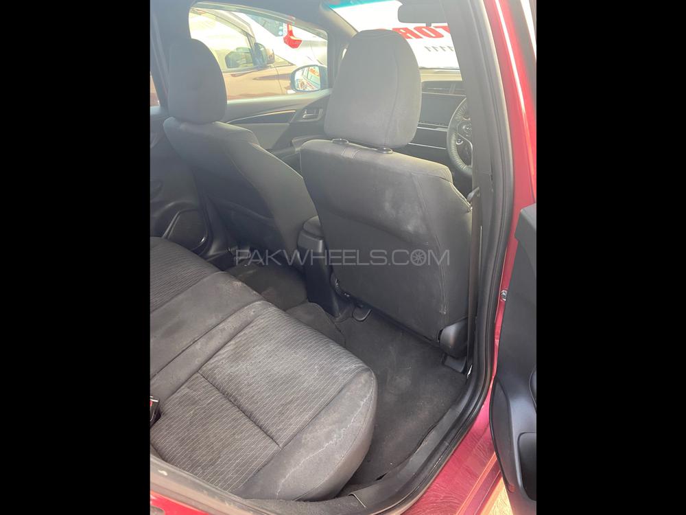 Honda Fit 2017 for Sale in Gujranwala Honda Fit 2017 for Sale in Gujranwala Image-5