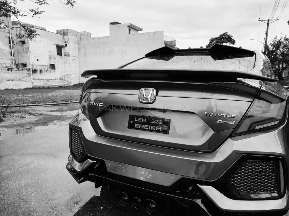Honda Civic 2018 for Sale in Sialkot Honda Civic 2018 for Sale in Sialkot Image-7