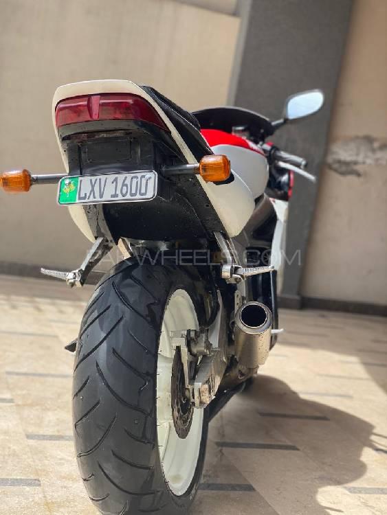 Yamaha YZF-R6 2000 for Sale Image-1