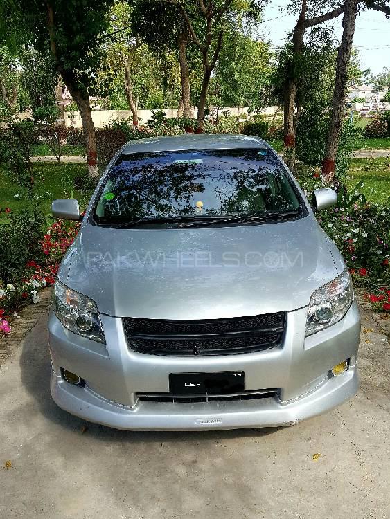 Toyota Corolla Axio 2007 for Sale in Dera ismail khan Image-1