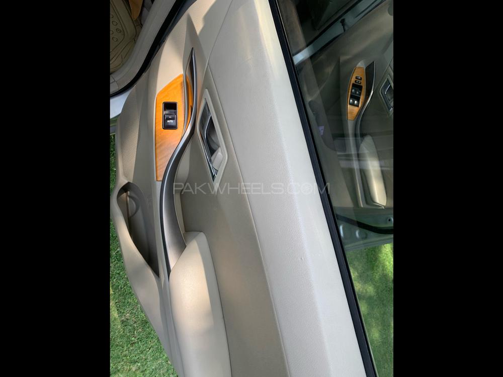 Toyota Premio 2007 for Sale in Peshawar Toyota Premio 2007 for Sale in Peshawar Image-12