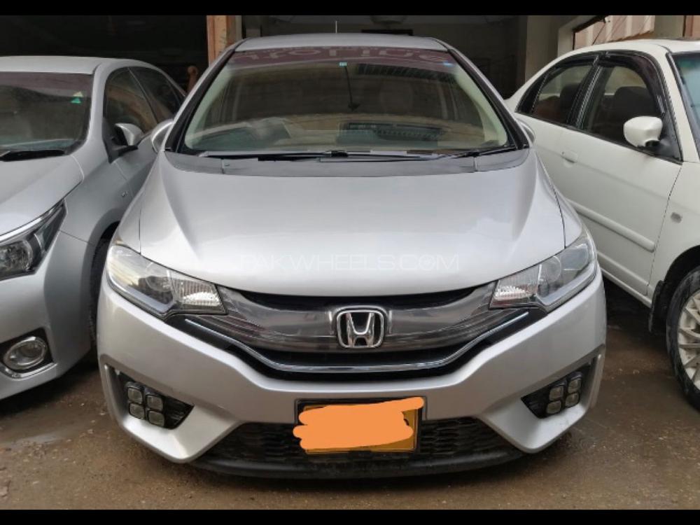 Honda Fit 2014 for Sale in Karachi Image-1