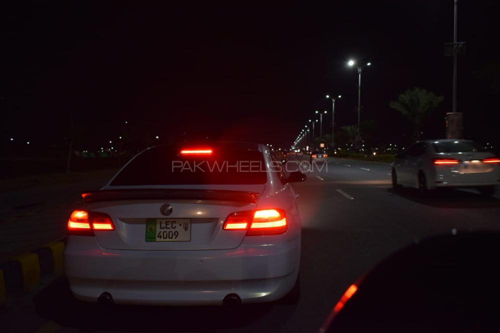 BMW 3 Series - 2008  BMW 3 Series - 2008  Image-4