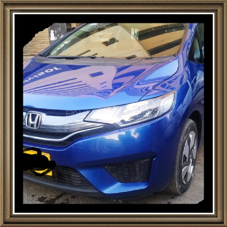 Honda Fit 2015 for Sale in Karachi Image-1