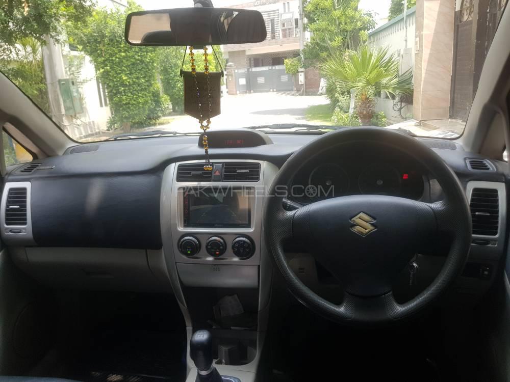 Suzuki Liana 2006 for Sale in Gujranwala Suzuki Liana 2006 for Sale in Gujranwala Image-4