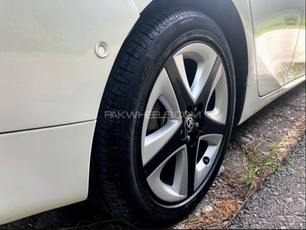 Toyota Prius 2016 for Sale in Rawalpindi Toyota Prius 2016 for Sale in Rawalpindi Image-7