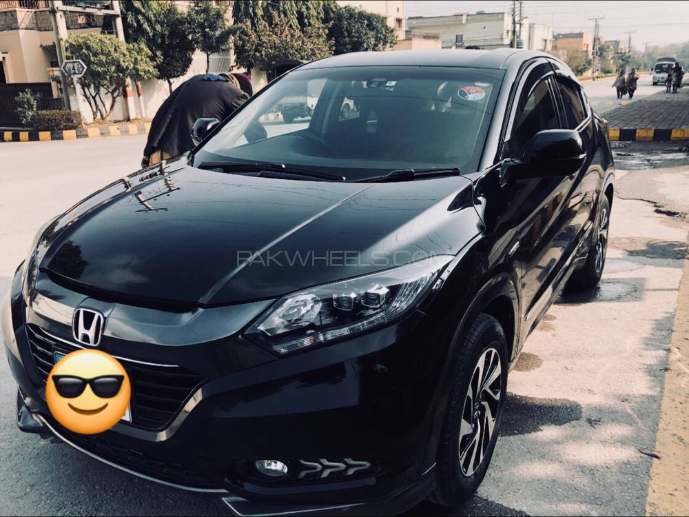 Honda Vezel 2014 for Sale in Rawalpindi Image-1