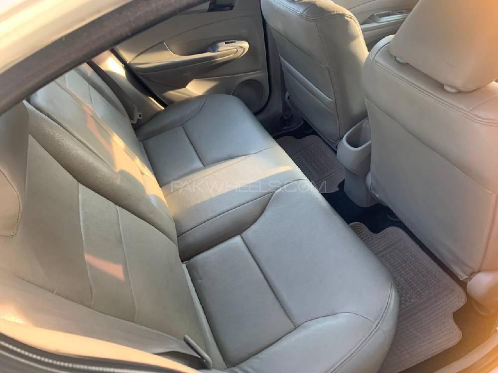 Honda City 2016 for Sale in Gujranwala Honda City 2016 for Sale in Gujranwala Image-8