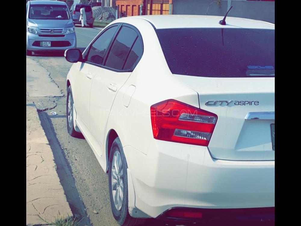 Honda City 2016 for Sale in Rahim Yar Khan Image-1