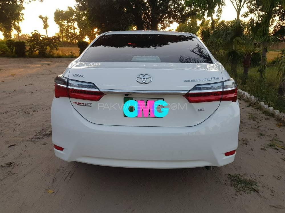 Toyota Corolla 2018 for Sale in Muzaffar Gargh Image-1