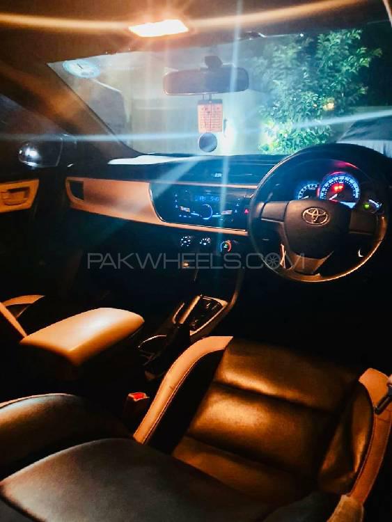 Toyota Corolla 2016 for Sale in Lahore Toyota Corolla 2016 for Sale in Lahore Image-9