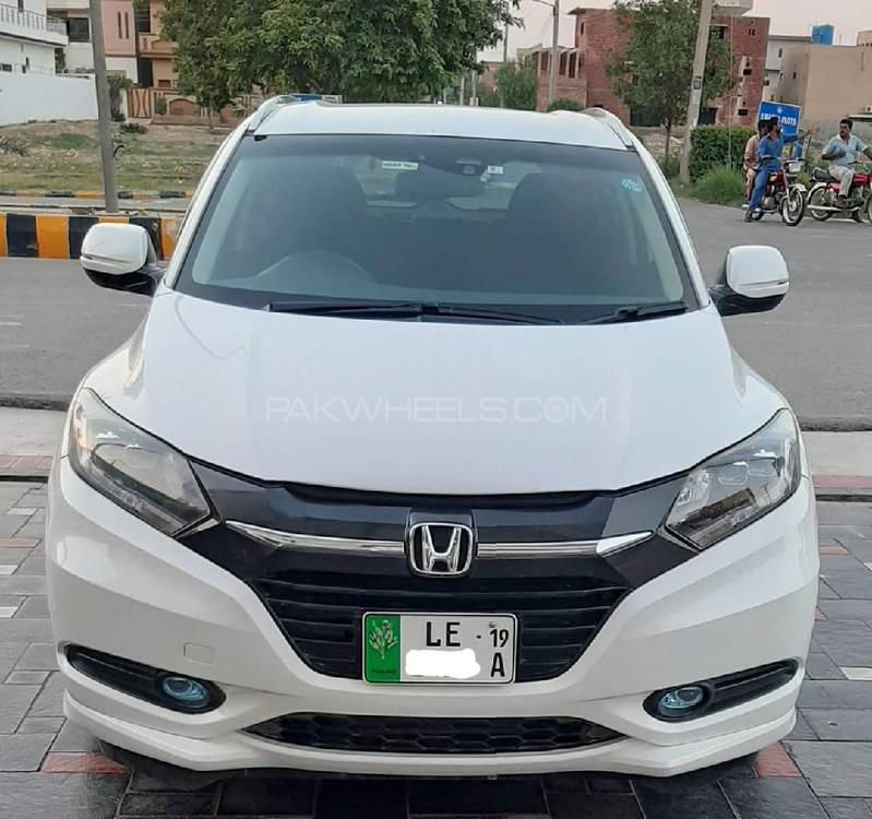 Honda Vezel 2014 for Sale in Lahore Honda Vezel 2014 for Sale in Lahore Image-2