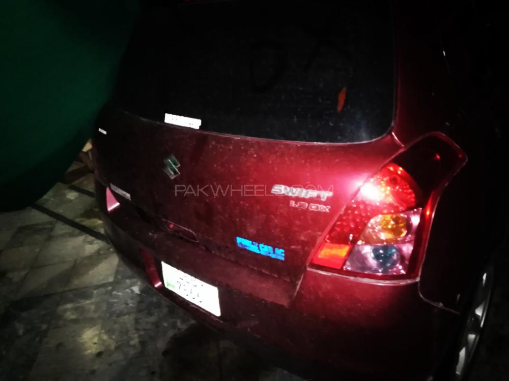 Suzuki Swift 2011 for Sale in Lahore Suzuki Swift 2011 for Sale in Lahore Image-4