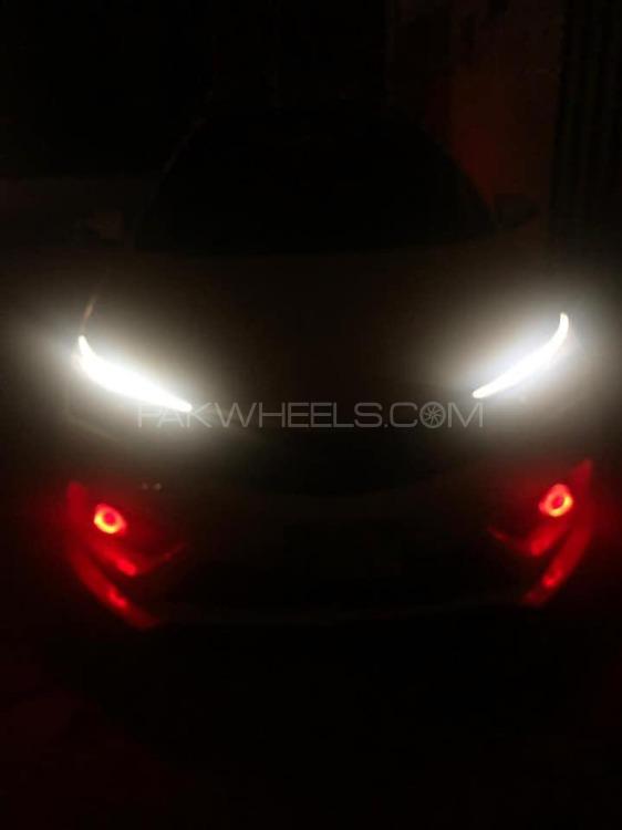 Toyota Corolla - 2015  Toyota Corolla - 2015  Image-5