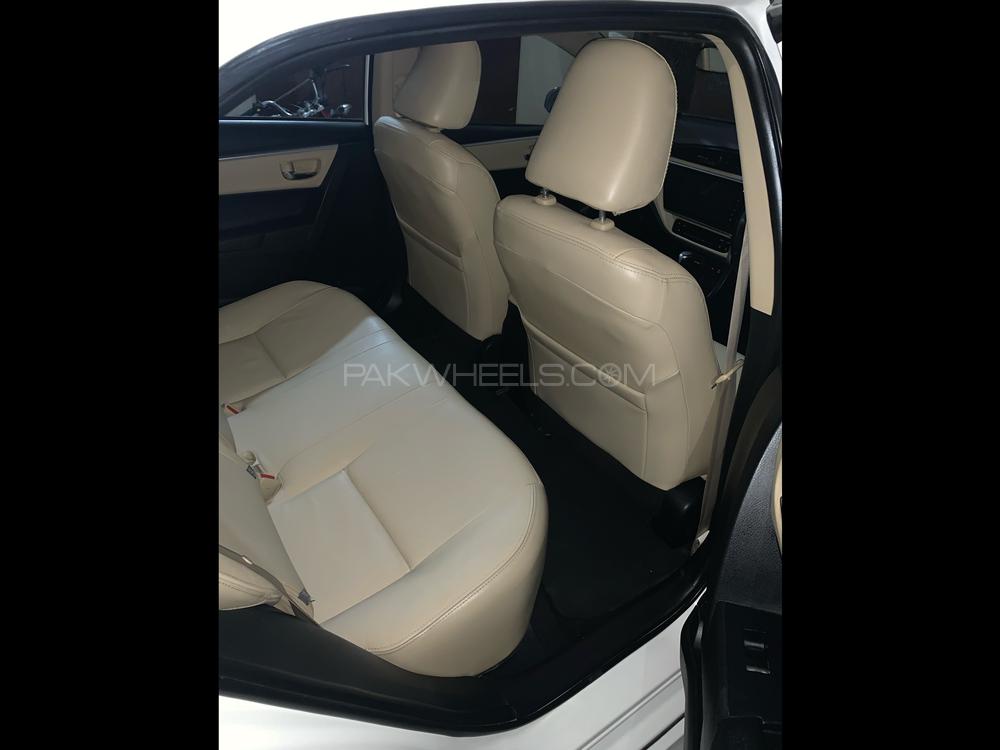 Toyota Corolla 2017 for Sale in Faisalabad Toyota Corolla 2017 for Sale in Faisalabad Image-8