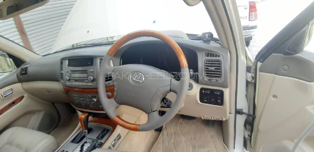 Toyota Land Cruiser 2003 for Sale in Peshawar Toyota Land Cruiser 2003 for Sale in Peshawar Image-6