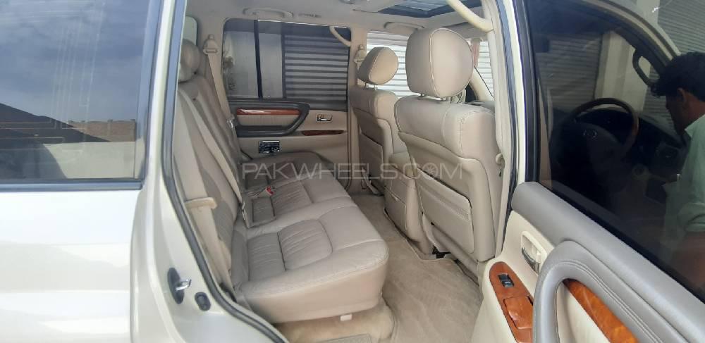 Toyota Land Cruiser 2003 for Sale in Peshawar Toyota Land Cruiser 2003 for Sale in Peshawar Image-8