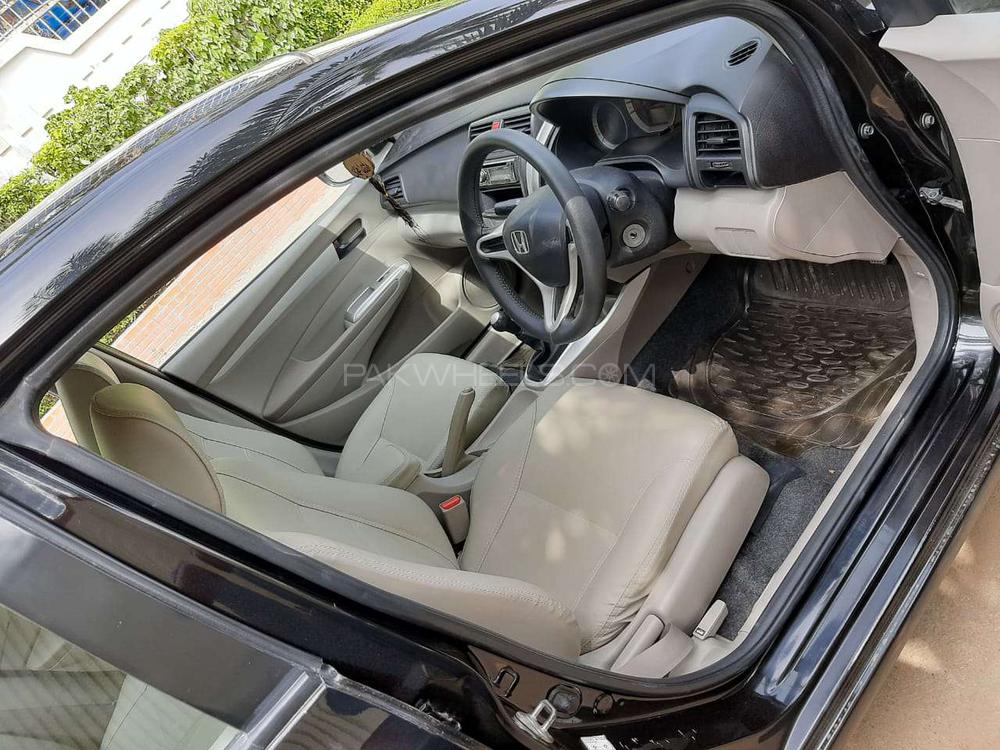 Honda City 2014 for Sale in Karachi Honda City 2014 for Sale in Karachi Image-9
