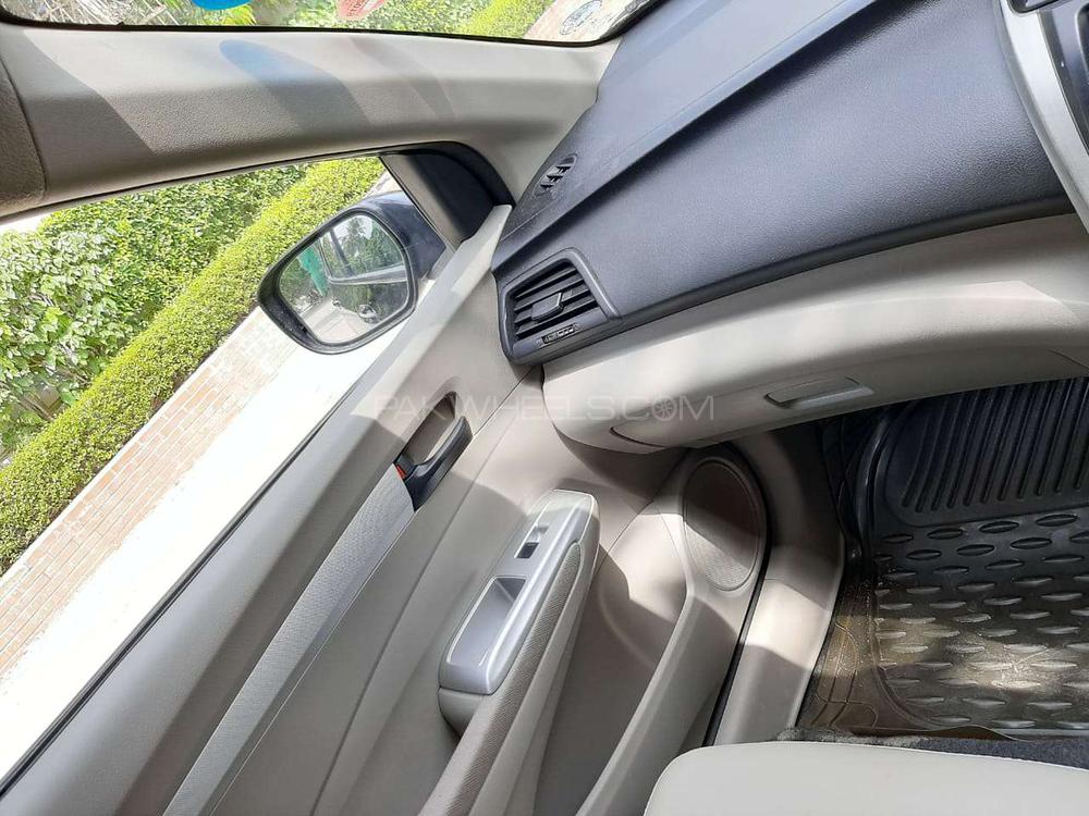 Honda City 2014 for Sale in Karachi Honda City 2014 for Sale in Karachi Image-13