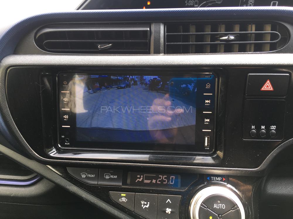 Toyota Aqua 2016 for Sale in Gujranwala Toyota Aqua 2016 for Sale in Gujranwala Image-10