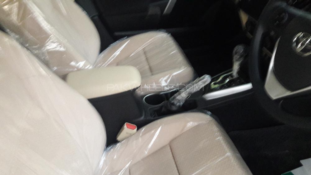 Toyota Corolla 2019 for Sale in Islamabad Toyota Corolla 2019 for Sale in Islamabad Image-6