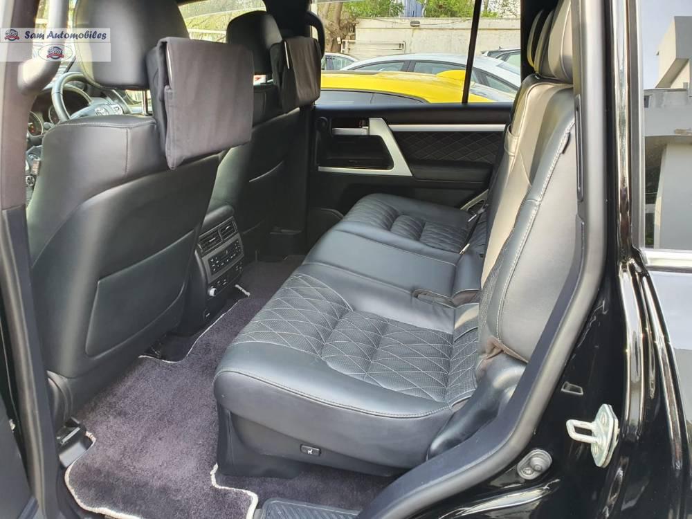Toyota Land Cruiser 2017 for Sale in Karachi Toyota Land Cruiser 2017 for Sale in Karachi Image-8