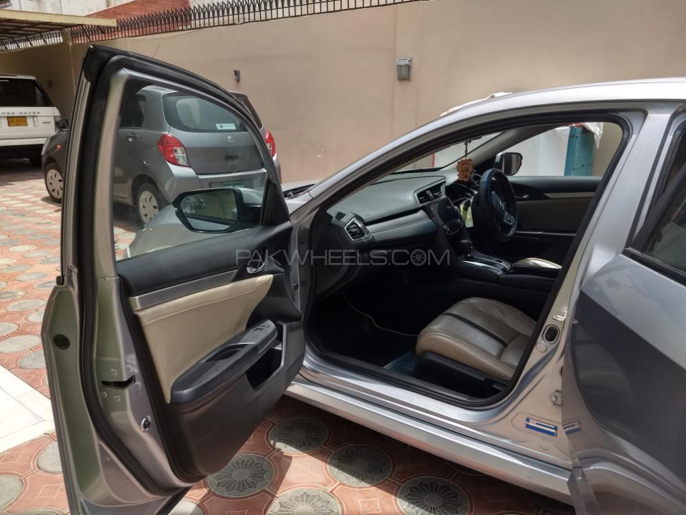 Honda Civic 2017 for Sale in Karachi Honda Civic 2017 for Sale in Karachi Image-11