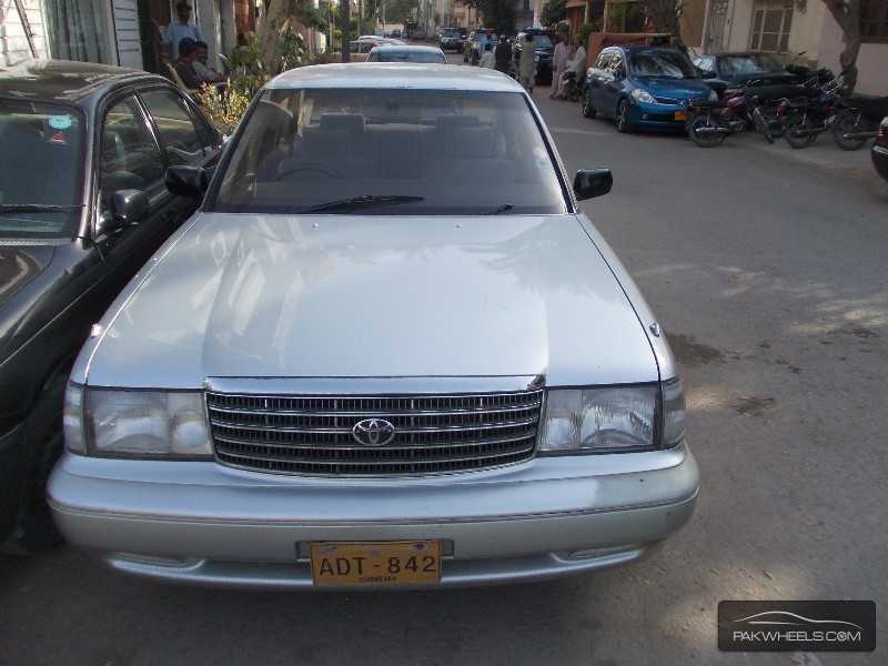Toyota Crown 1996 for Sale in Karachi Image-1