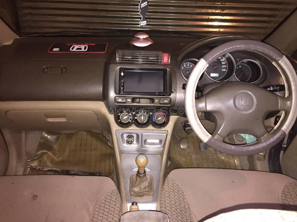 Honda City 2004 for Sale in Peshawar Honda City 2004 for Sale in Peshawar Image-7