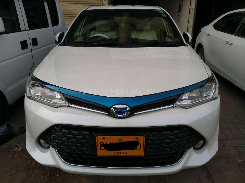 Toyota Corolla Fielder 2014 for Sale in Karachi Image-1