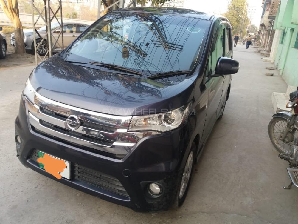 Nissan Dayz Highway Star 2013 for Sale in D.G.Khan Image-1