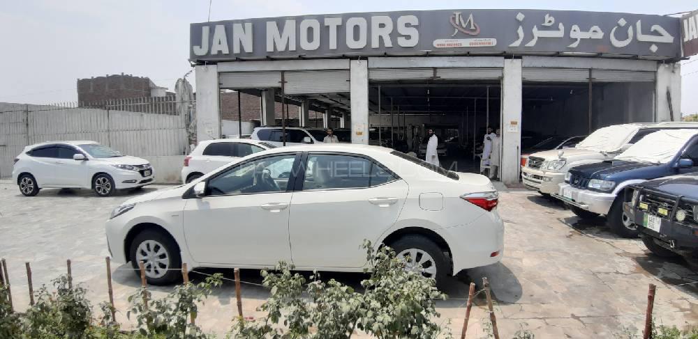 Toyota Corolla 2017 for Sale in Peshawar Toyota Corolla 2017 for Sale in Peshawar Image-2