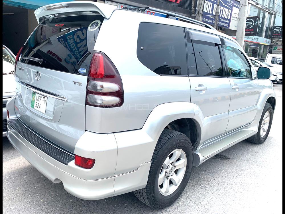 Toyota Prado 2004 for Sale in Lahore Toyota Prado 2004 for Sale in Lahore Image-4