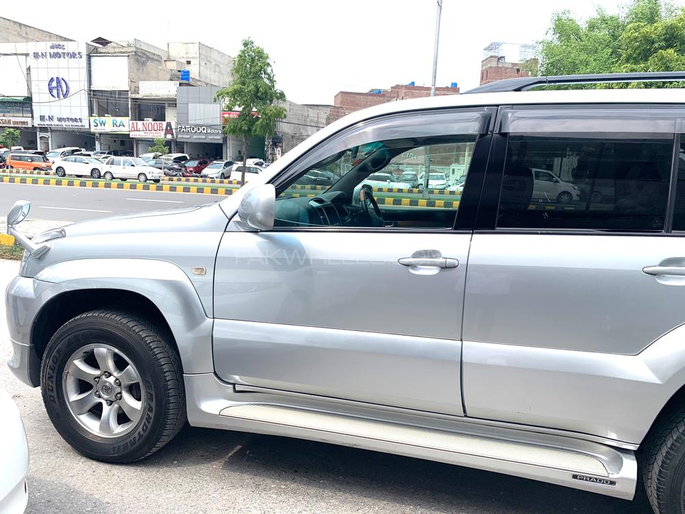 Toyota Prado 2004 for Sale in Lahore Toyota Prado 2004 for Sale in Lahore Image-6