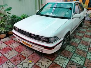 Toyota Corolla - 1992