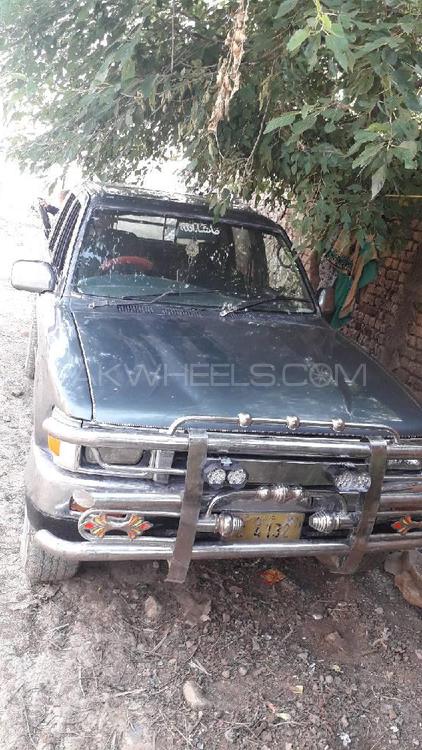 Toyota Hilux 1997 for Sale in Hangu Image-1