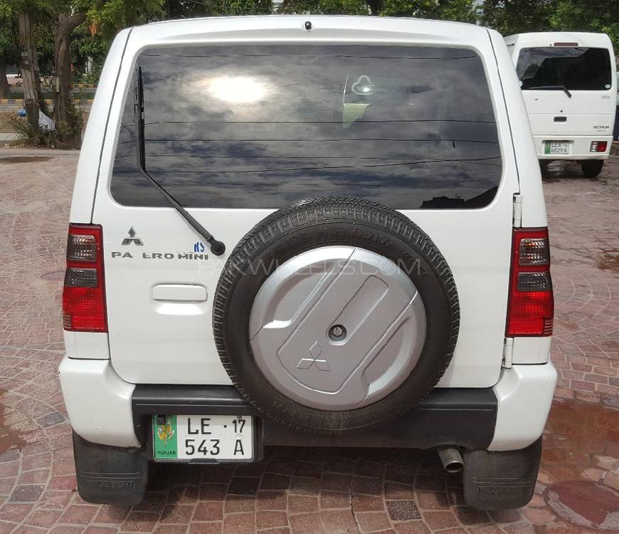 Mitsubishi Pajero Mini 2012 for Sale in Lahore Mitsubishi Pajero Mini 2012 for Sale in Lahore Image-6
