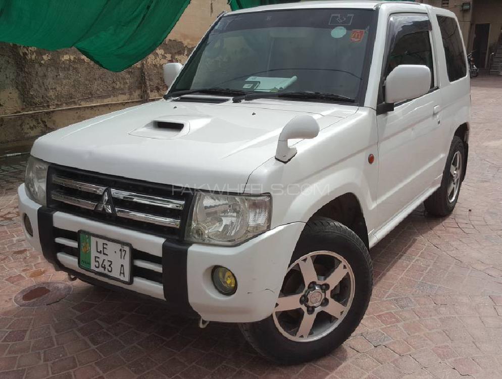 Mitsubishi Pajero Mini 2012 for Sale in Lahore Mitsubishi Pajero Mini 2012 for Sale in Lahore Image-3