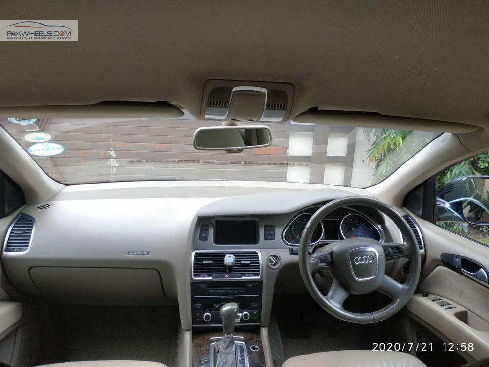 آوڈی کیو 7 2008 for Sale in لاہور آوڈی کیو 7 2008 for Sale in لاہور Image-8