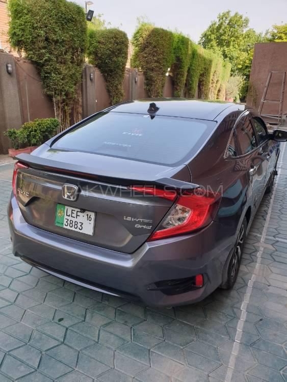 Honda Civic - 2016  Honda Civic - 2016  Image-2