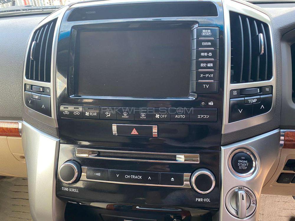 Toyota Land Cruiser 2014 for Sale in Gujranwala Toyota Land Cruiser 2014 for Sale in Gujranwala Image-20
