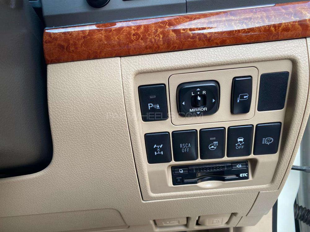 Toyota Land Cruiser 2014 for Sale in Gujranwala Toyota Land Cruiser 2014 for Sale in Gujranwala Image-22