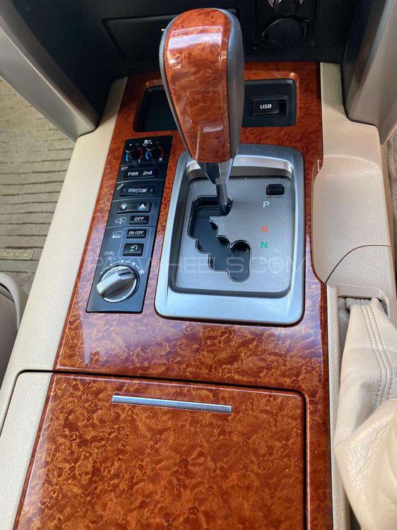 Toyota Land Cruiser 2014 for Sale in Gujranwala Toyota Land Cruiser 2014 for Sale in Gujranwala Image-24