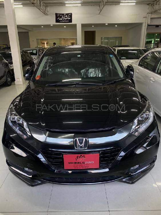 Honda Vezel 2014 for Sale in Peshawar Image-1