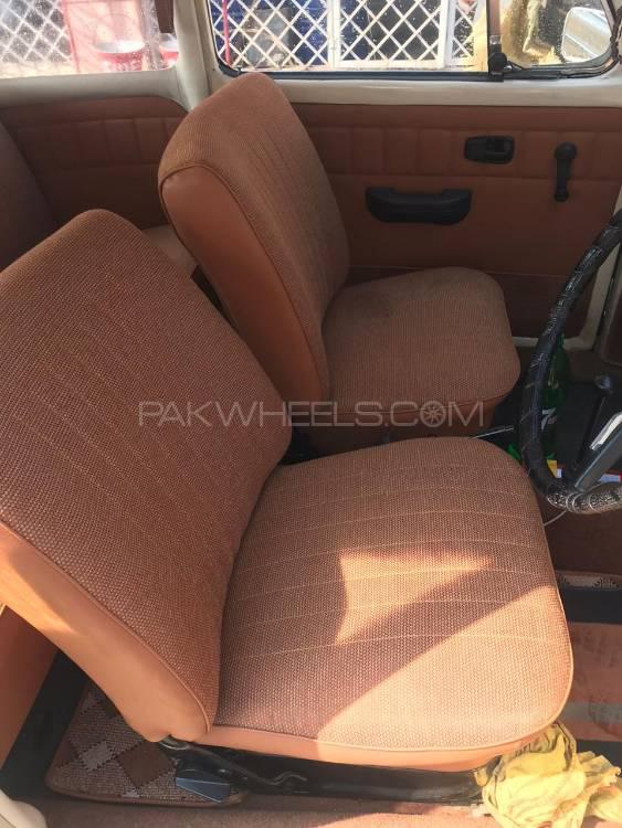 Volkswagen Beetle 1971 for Sale in Peshawar Volkswagen Beetle 1971 for Sale in Peshawar Image-7