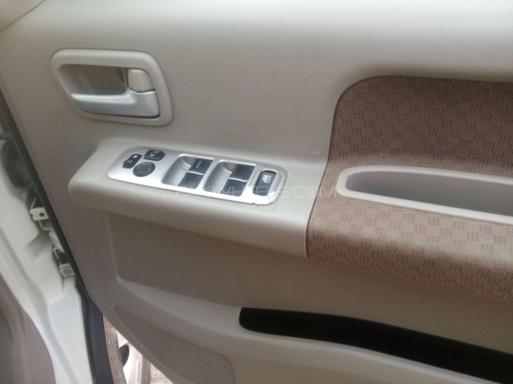 مازدا اسکرم ویگن 2012 for Sale in گجرانوالہ مازدا اسکرم ویگن 2012 for Sale in گجرانوالہ Image-8