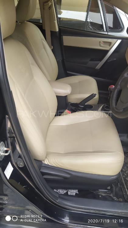 Toyota Corolla 2017 for Sale in Multan Image-1