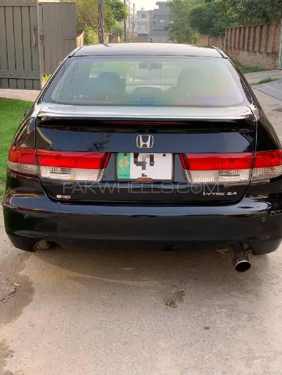 ہونڈا اکارڈ 2005 for Sale in لاہور ہونڈا اکارڈ 2005 for Sale in لاہور Image-2